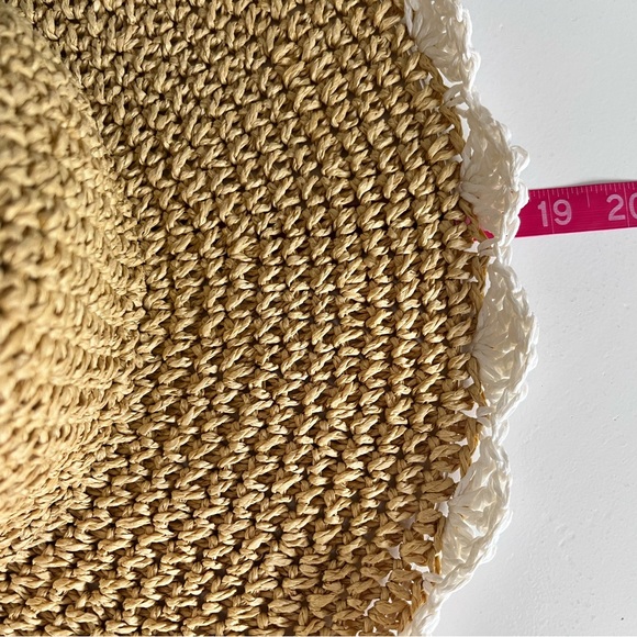 VINEYARD VINES | white scallop edge | Floppy Hat - Picture 7 of 12